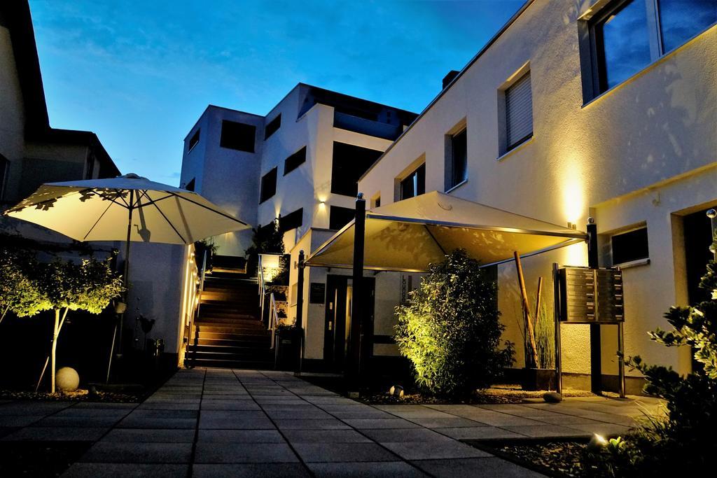 Gusterath Wohnraum Hotel & Gaestehaus מראה חיצוני תמונה