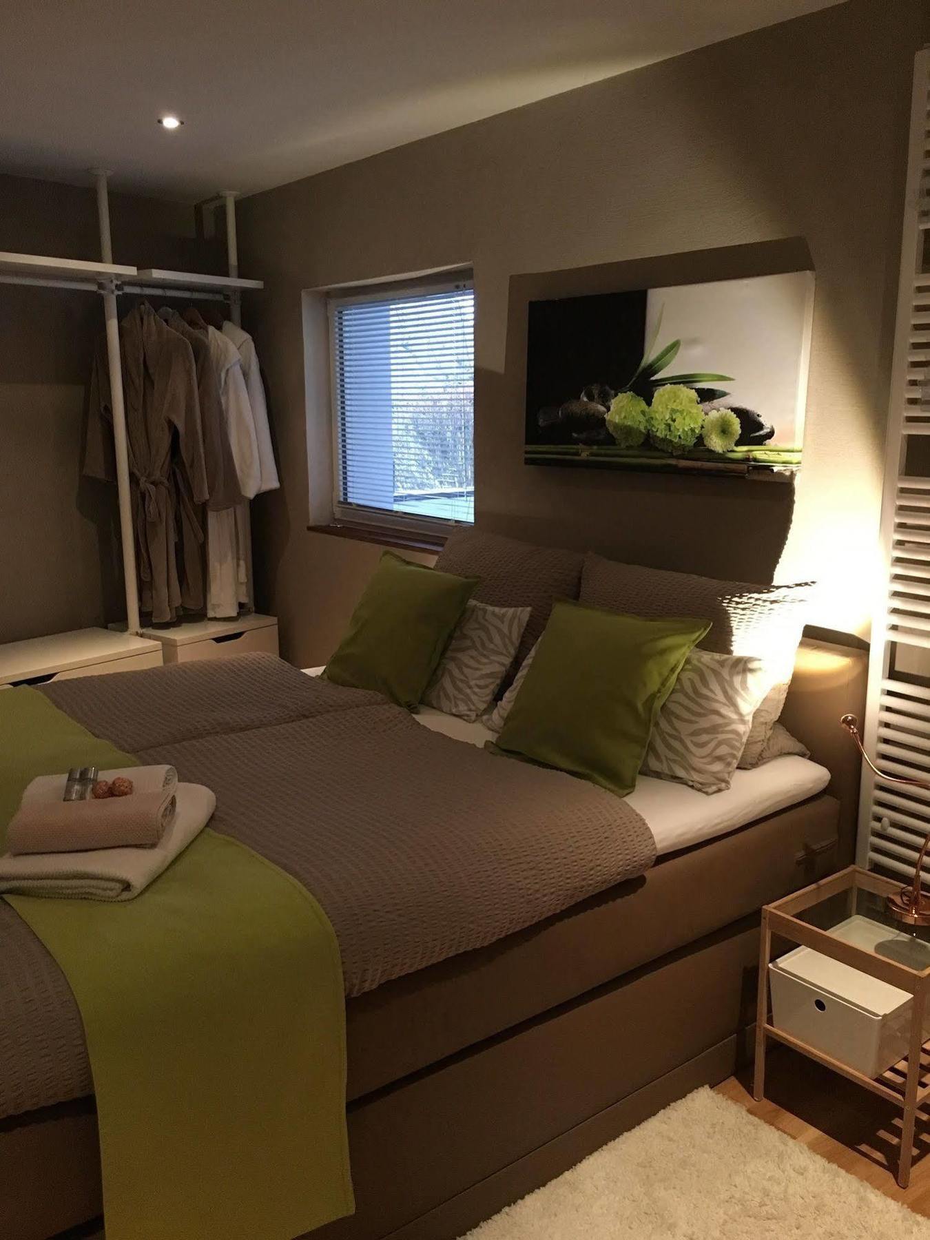 Gusterath Wohnraum Hotel & Gaestehaus מראה חיצוני תמונה